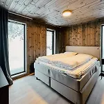 別荘 Charming Summer Farm Hut At Sjusjoen *
