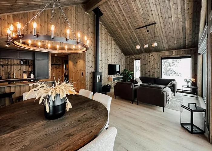 Charming Summer Farm Hut At Sjusjoen בית נופש *